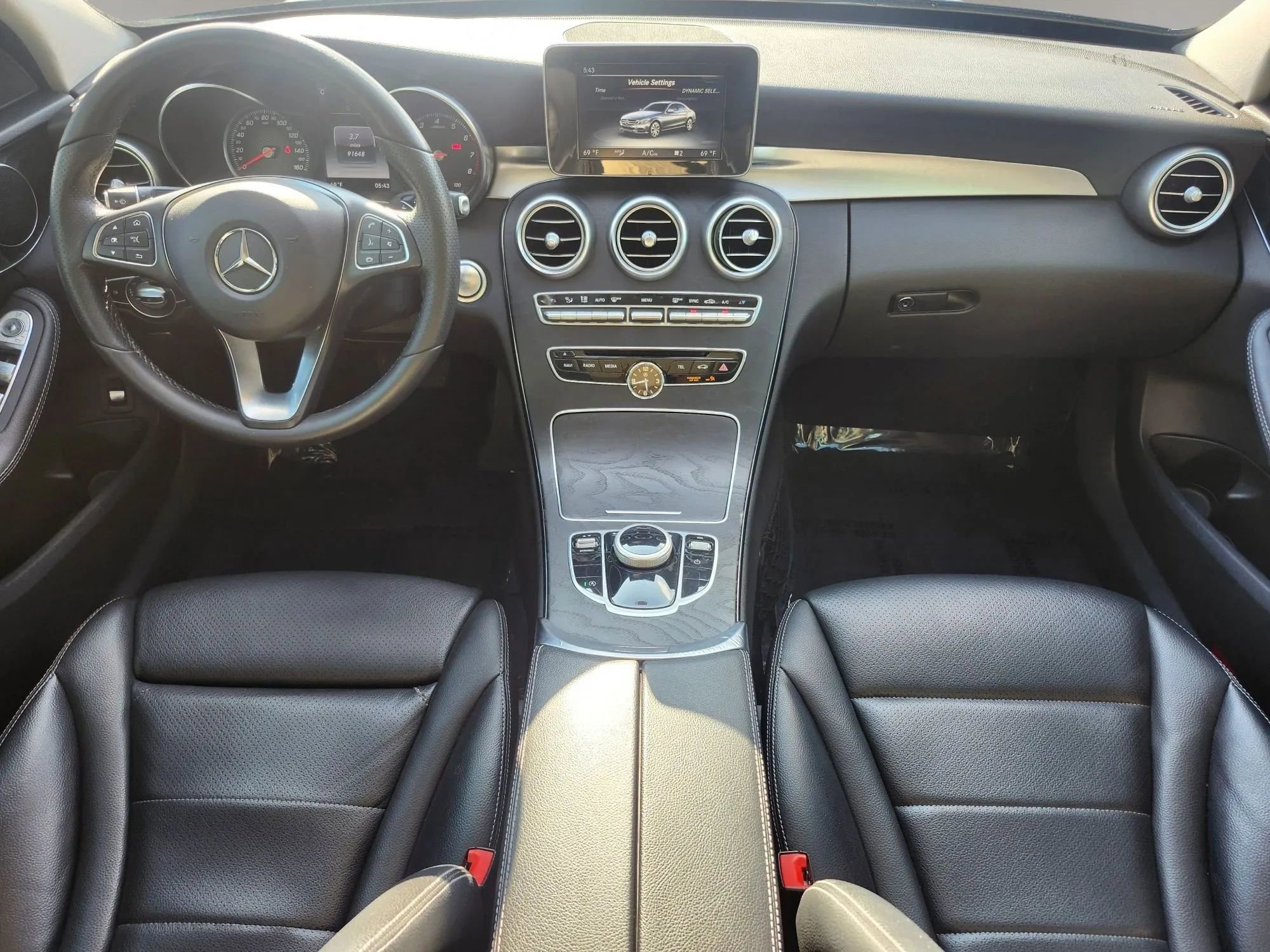 Used 2017 Mercedes-Benz C 300 4MATIC Sedan image 12