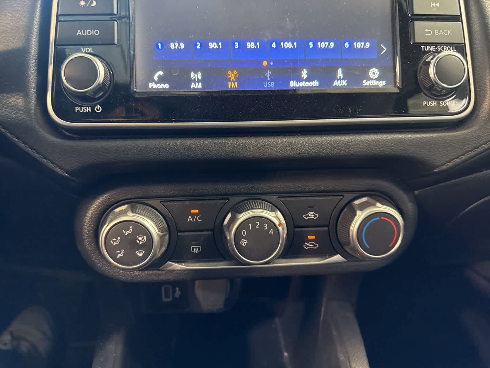 Used 2024 Nissan Versa S w/ S Plus Package image 24