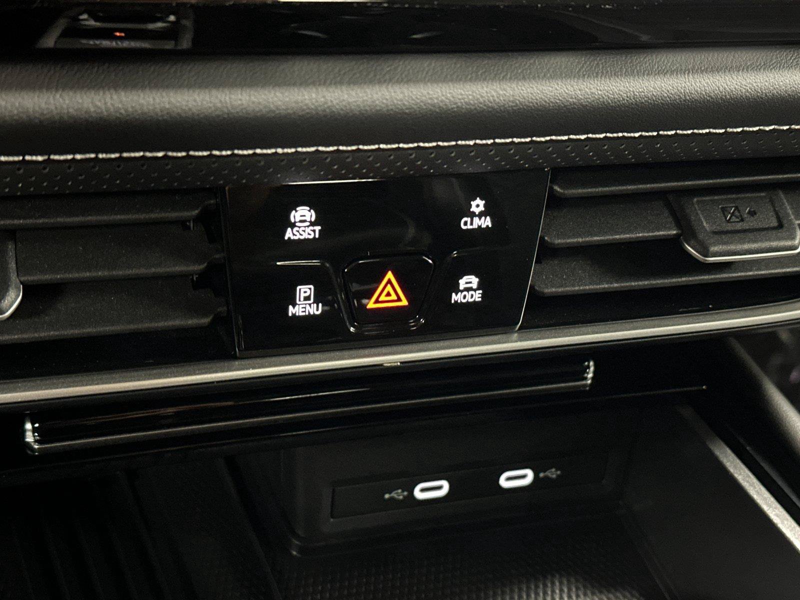 Used 2026 Volkswagen Atlas SE FWD image 20