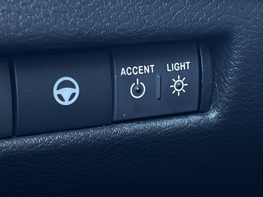 New 2026 Nissan Kicks SR w/ Illumination Package image 35