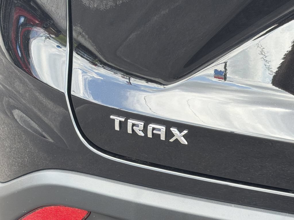 New 2026 Chevrolet Trax LS FWD image 21