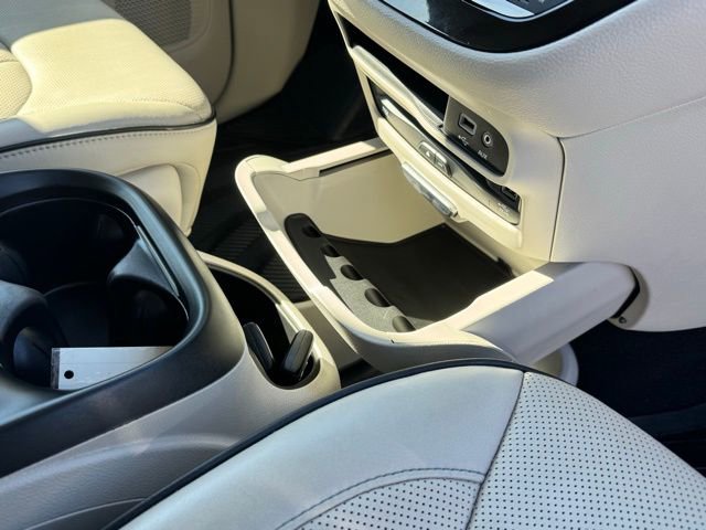 Used 2018 Chrysler Pacifica Limited w/ Advanced Safetytec Group image 31