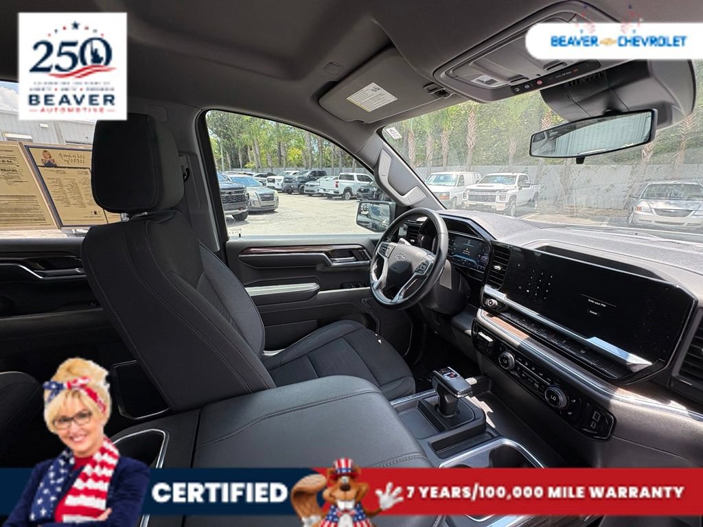Used 2024 Chevrolet Silverado 1500 RST AWD/4WD image 25