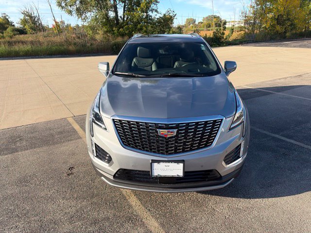 Used 2026 Cadillac XT5 Premium Luxury w/ Driver Assist Package AWD/4WD image 2