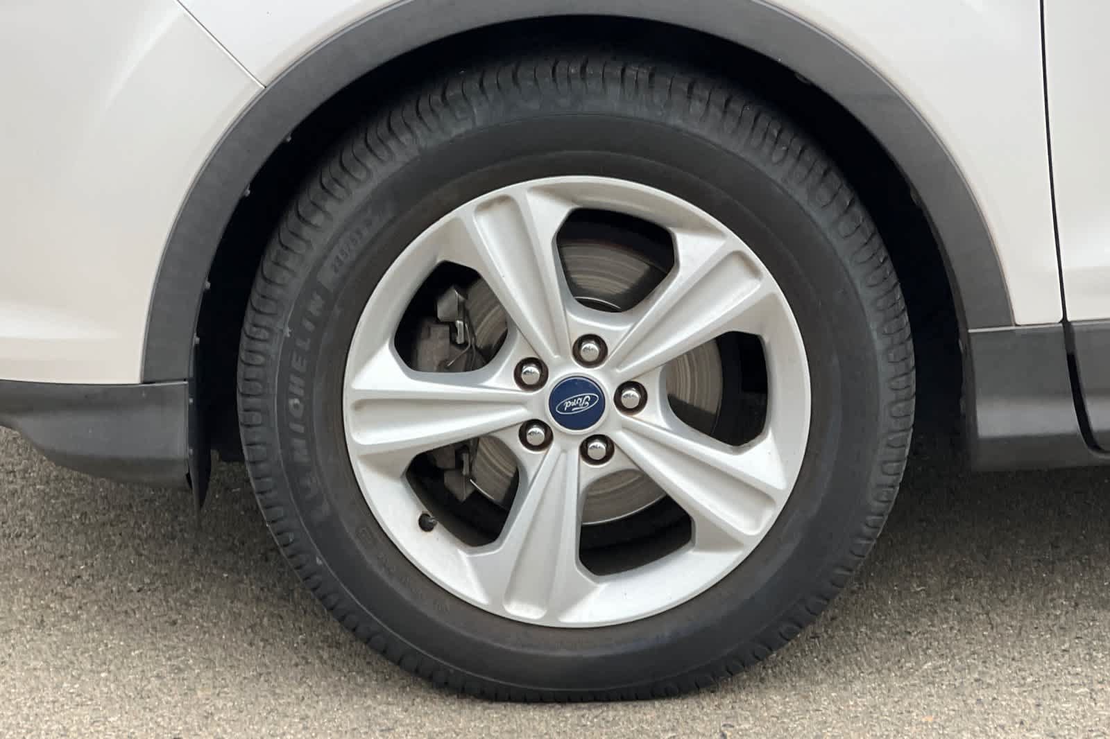Used 2014 Ford Escape SE w/ Equipment Group 201A FWD image 13