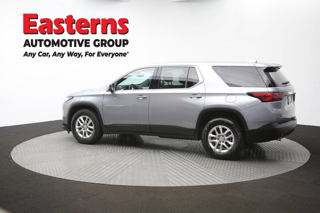 Used 2023 Chevrolet Traverse LS FWD image 61