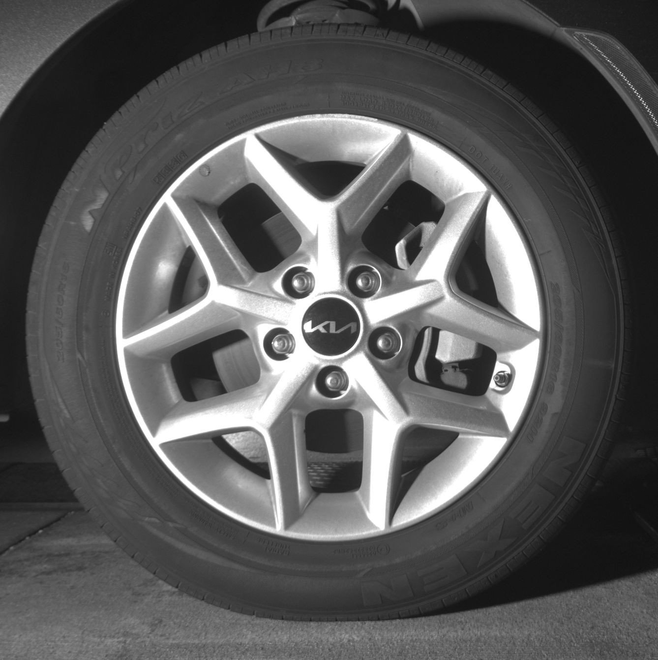 Used 2025 Kia Soul LX w/ LX Technology Package image 13