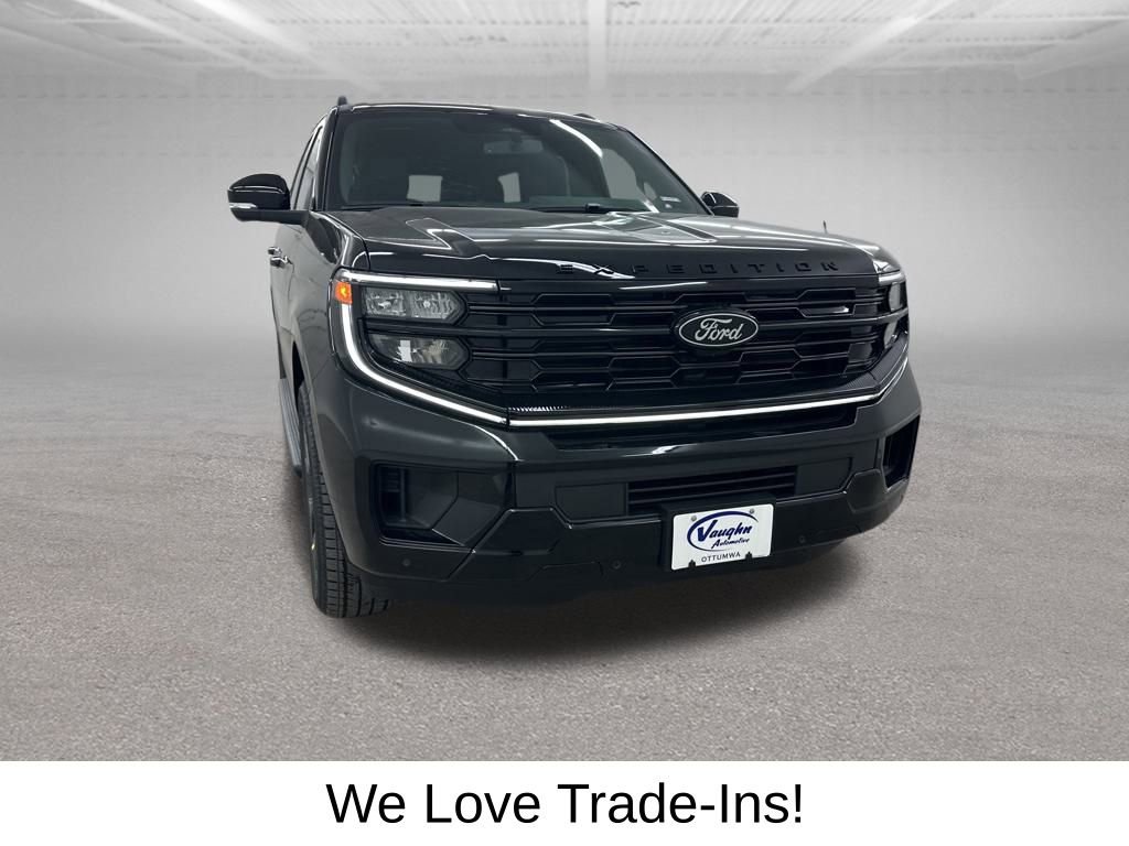 New 2026 Ford Expedition Platinum w/ Stealth Appearance Package image 2