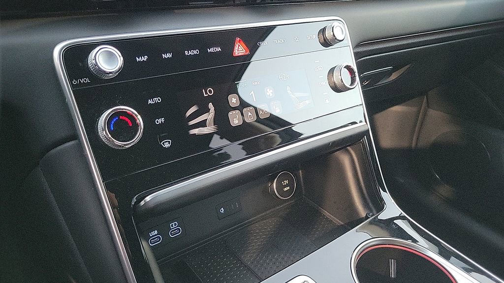 Used 2025 Genesis GV80 2.5T Standard image 27