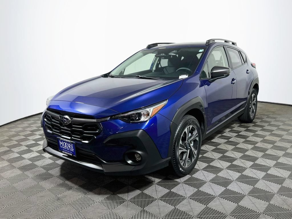 Used 2025 Subaru Crosstrek 2.5i Premium AWD/4WD image 3