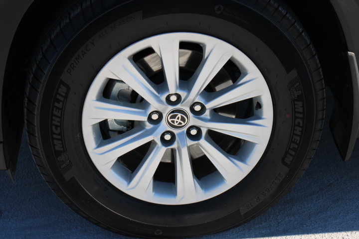 Certified 2024 Toyota Grand Highlander XLE image 9