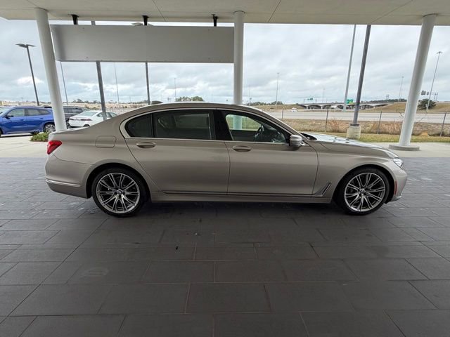 Used 2019 BMW 740i w/ Executive Package image 6