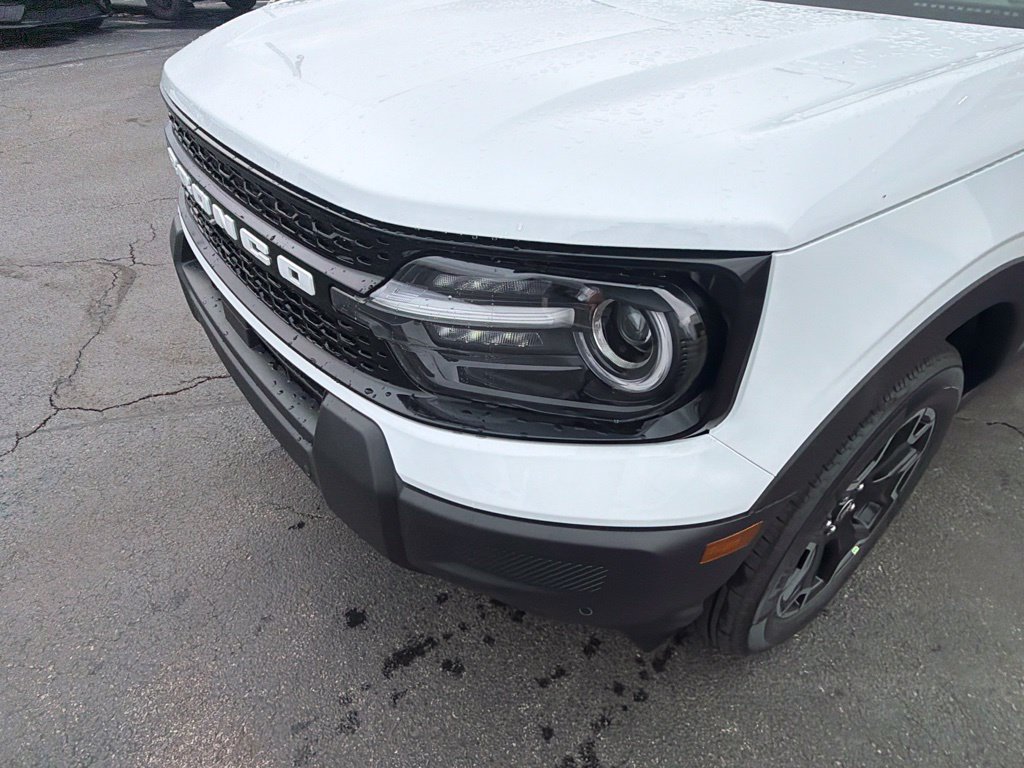 New 2026 Ford Bronco Sport Outer Banks w/ Outer Banks Tech Package+ AWD/4WD image 12