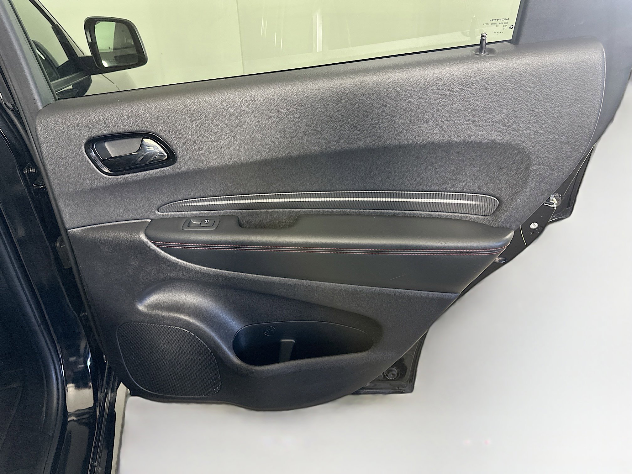 Used 2025 Dodge Durango GT AWD/4WD image 32