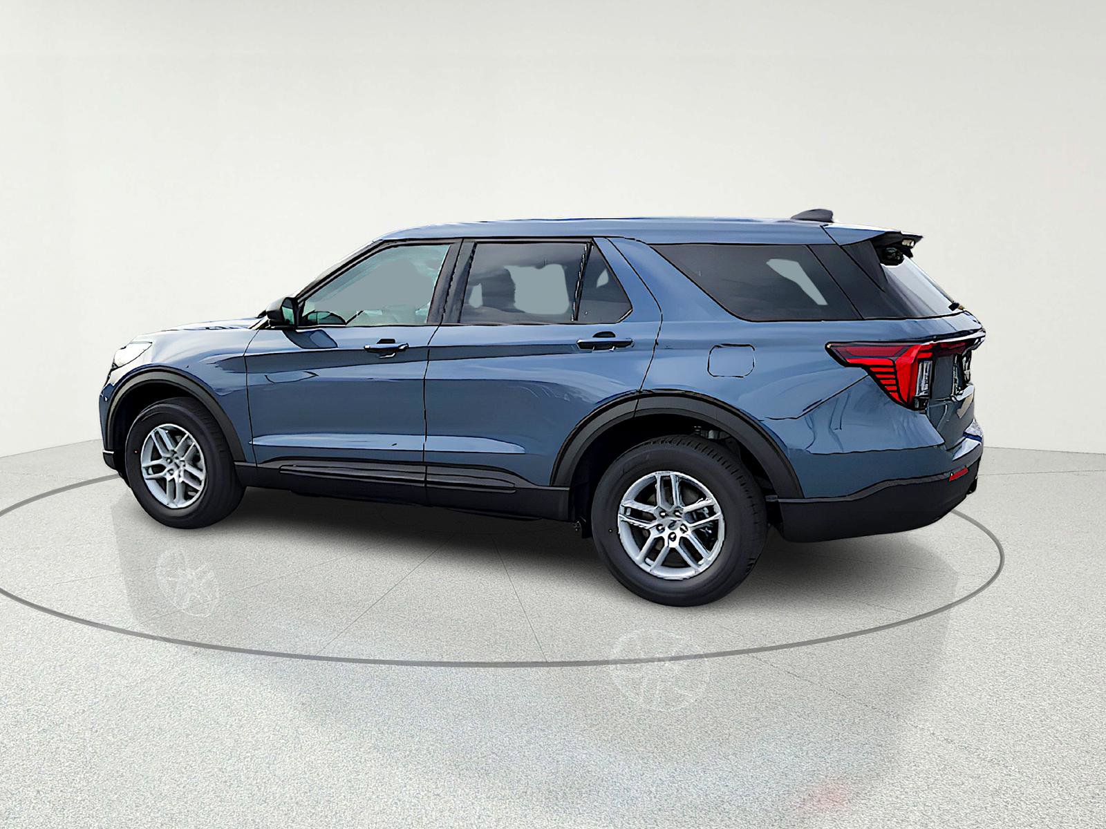 New 2026 Ford Explorer Active image 5