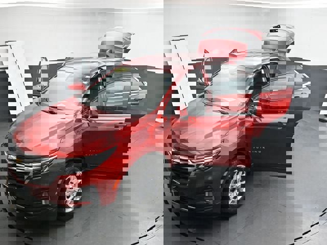 Used 2023 Chevrolet Equinox LT image 37