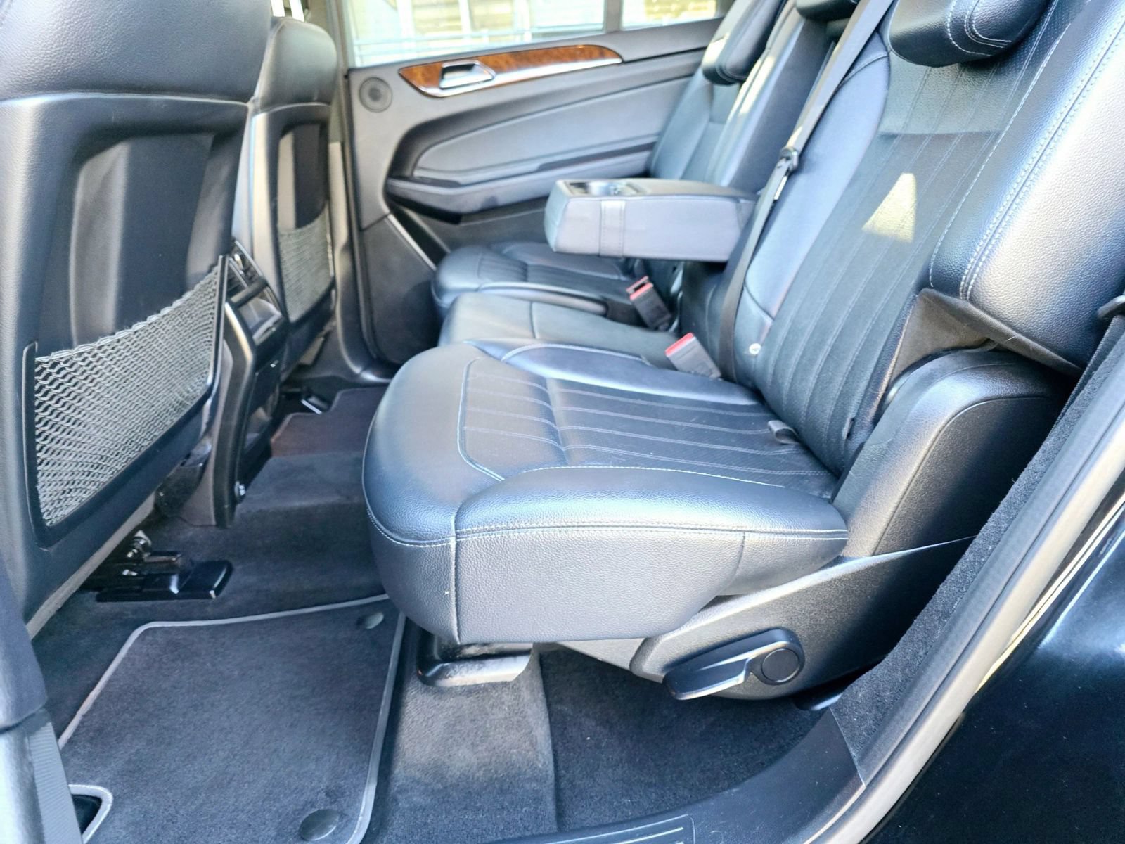 Used 2019 Mercedes-Benz GLS 450 4MATIC w/ Premium 1 Package image 45