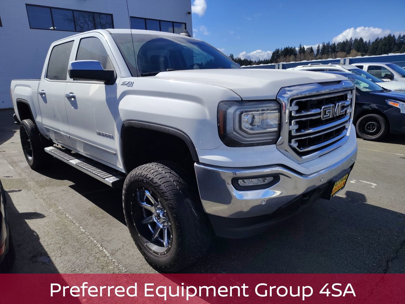 Used 2018 GMC Sierra 1500 SLT w/ SLT Premium Package image 3