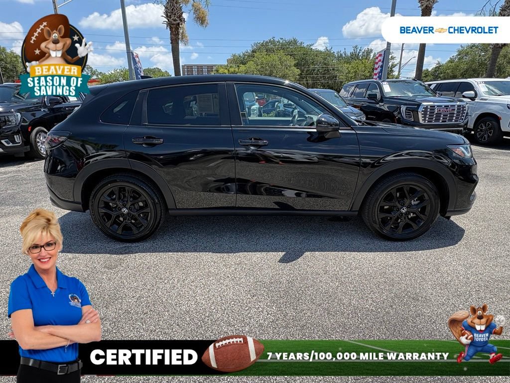 Used 2023 Honda HR-V Sport image 8