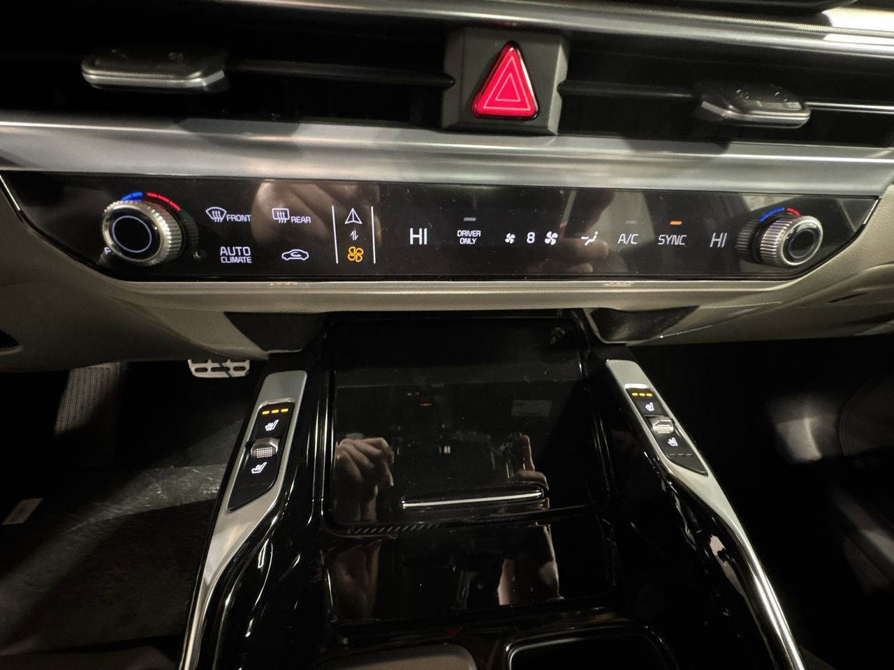 New 2026 Kia Sorento SX Prestige image 26