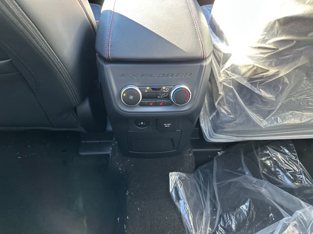 New 2026 Ford Explorer ST-Line w/ ST-Line Street Pack image 22