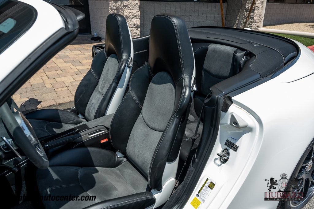 Used 2012 Porsche 911 Cabriolet image 19