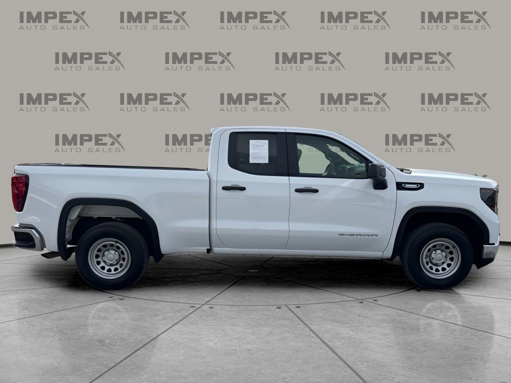 Used 2025 GMC Sierra 1500 Pro w/ Pro Value Package image 6