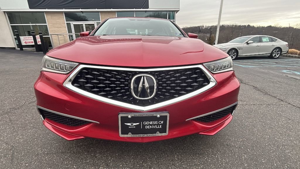 Used 2020 Acura TLX image 2