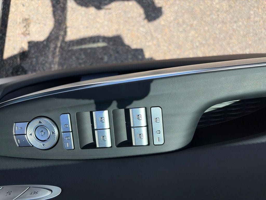 New 2026 Genesis GV70 2.5T Sport Prestige AWD/4WD image 10