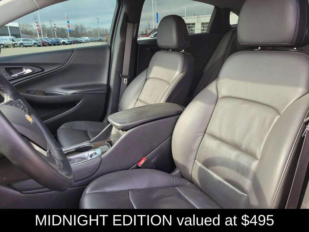 Used 2024 Chevrolet Malibu LT w/ Midnight Edition image 5