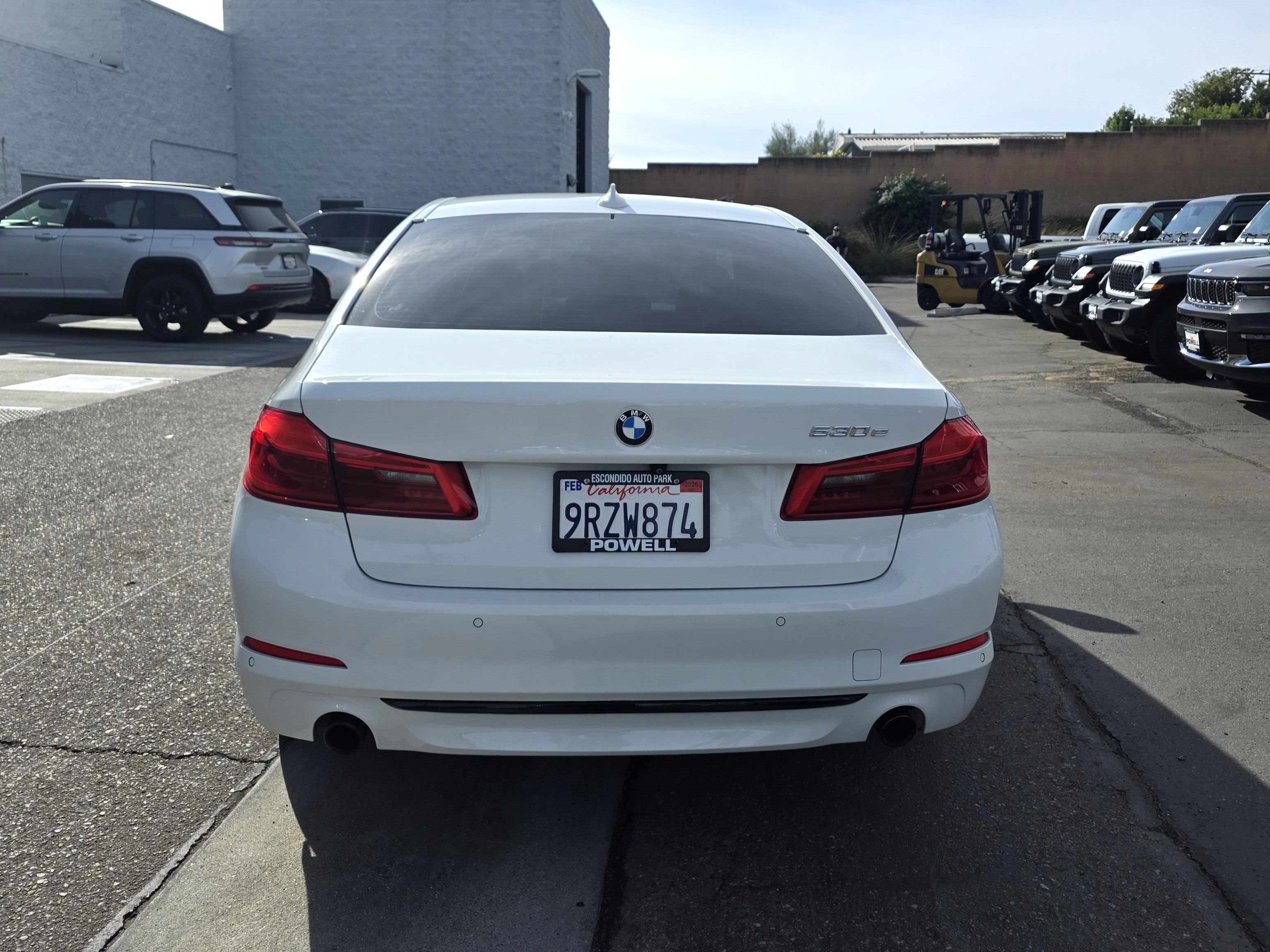 Used 2020 BMW 530e w/ Convenience Package image 4