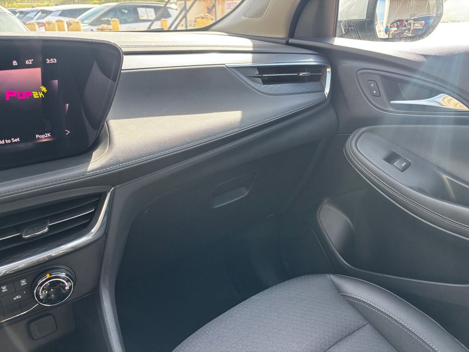 Used 2025 Buick Encore GX Preferred image 34