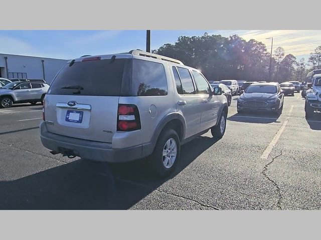 Used 2007 Ford Explorer XLT image 31