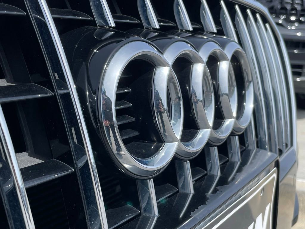 Used 2016 Audi Q5 3.0T Prestige image 31