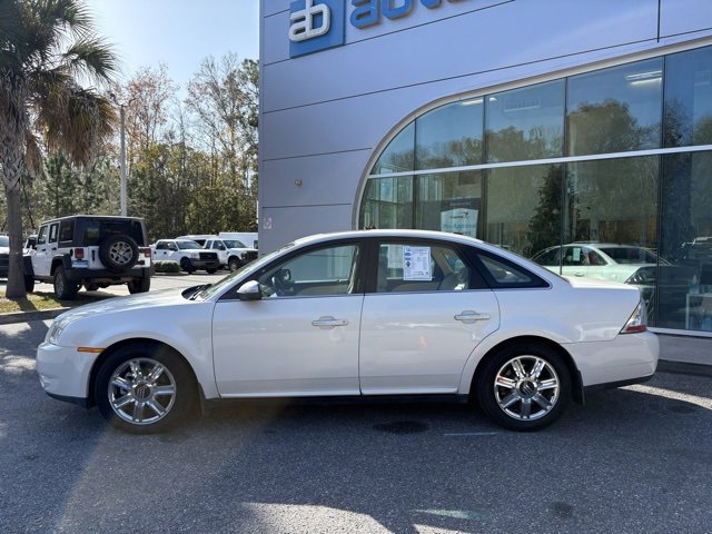 Used 2009 Mercury Sable Premier image 2