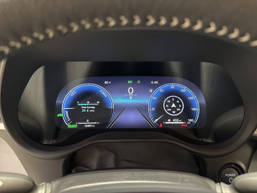 Used 2025 Toyota Sienna XSE image 31