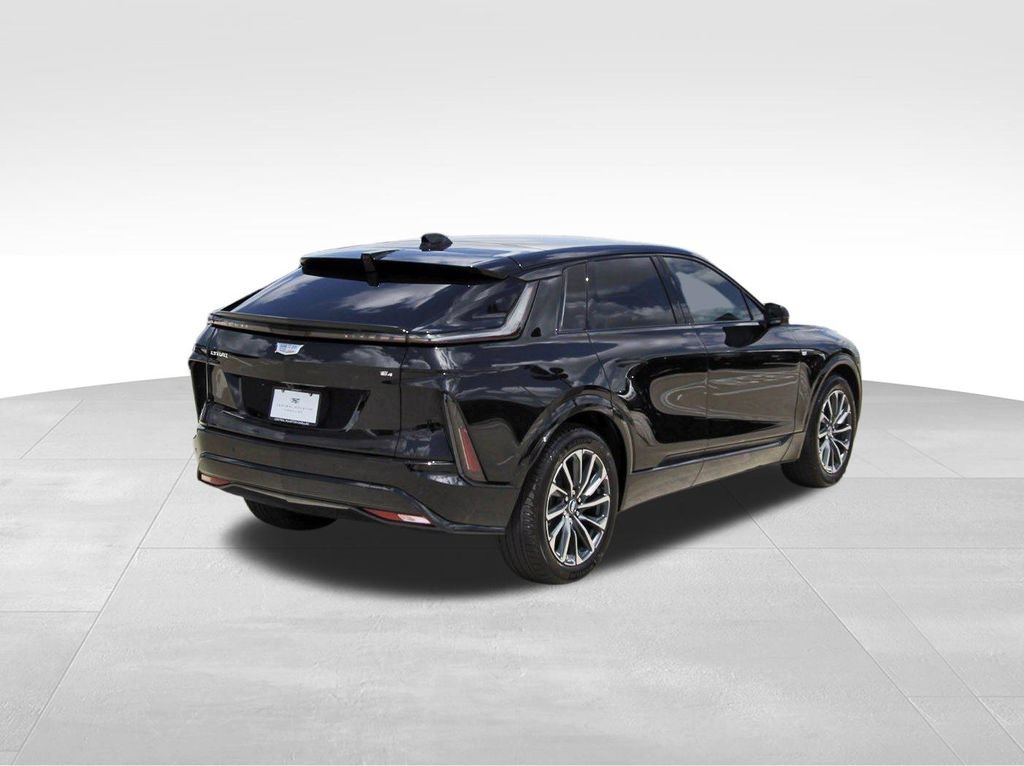 New 2027 Cadillac Lyriq Sport AWD/4WD image 4
