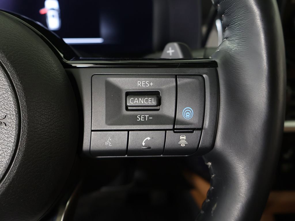 Used 2023 Nissan Pathfinder Platinum AWD/4WD image 51