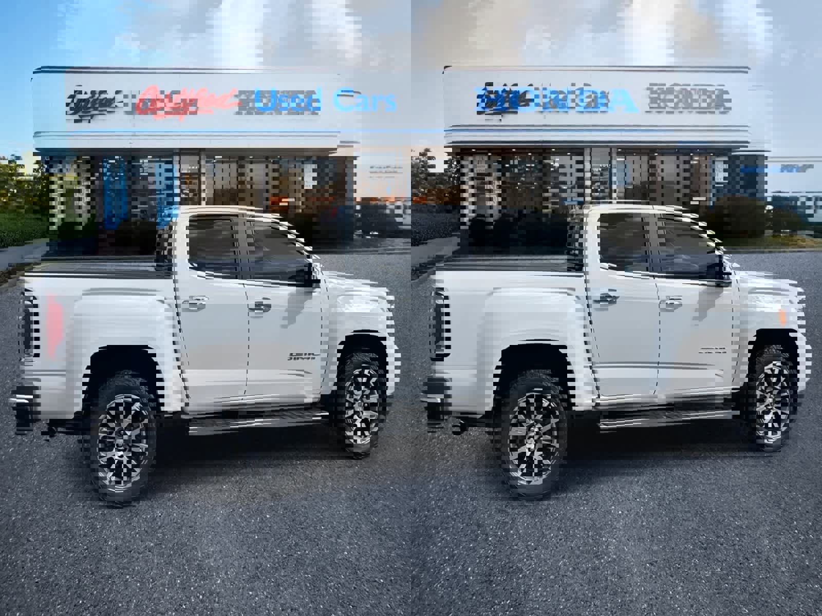 Used 2021 GMC Canyon Denali image 6