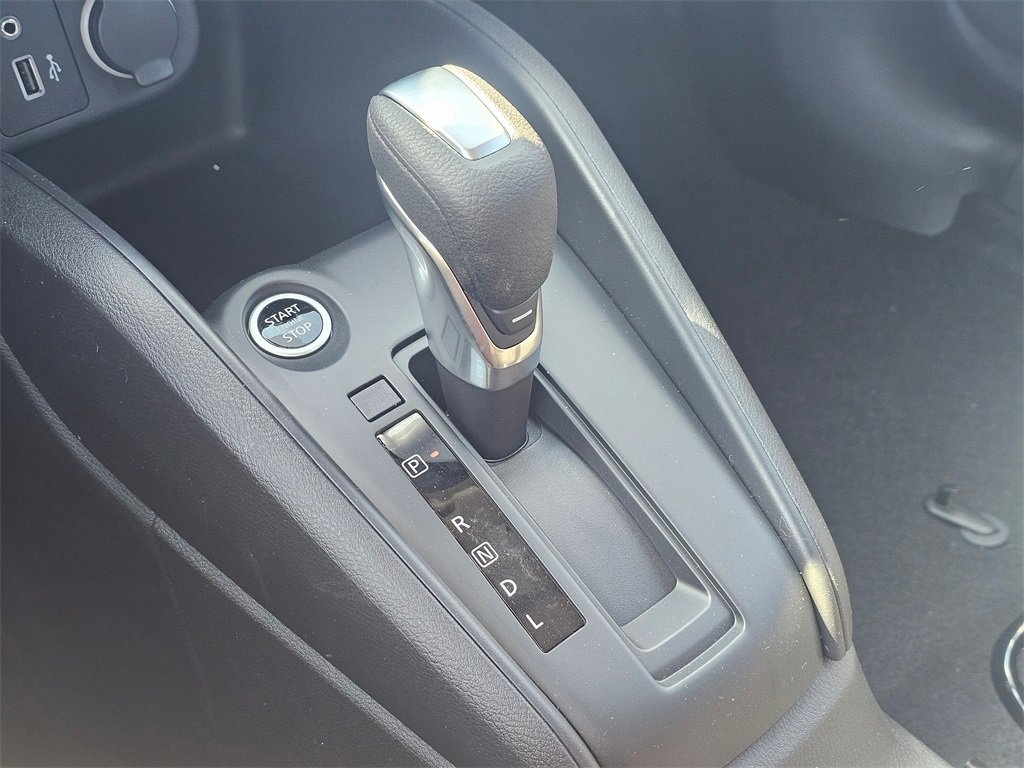 New 2025 Nissan Kicks Play S image 17