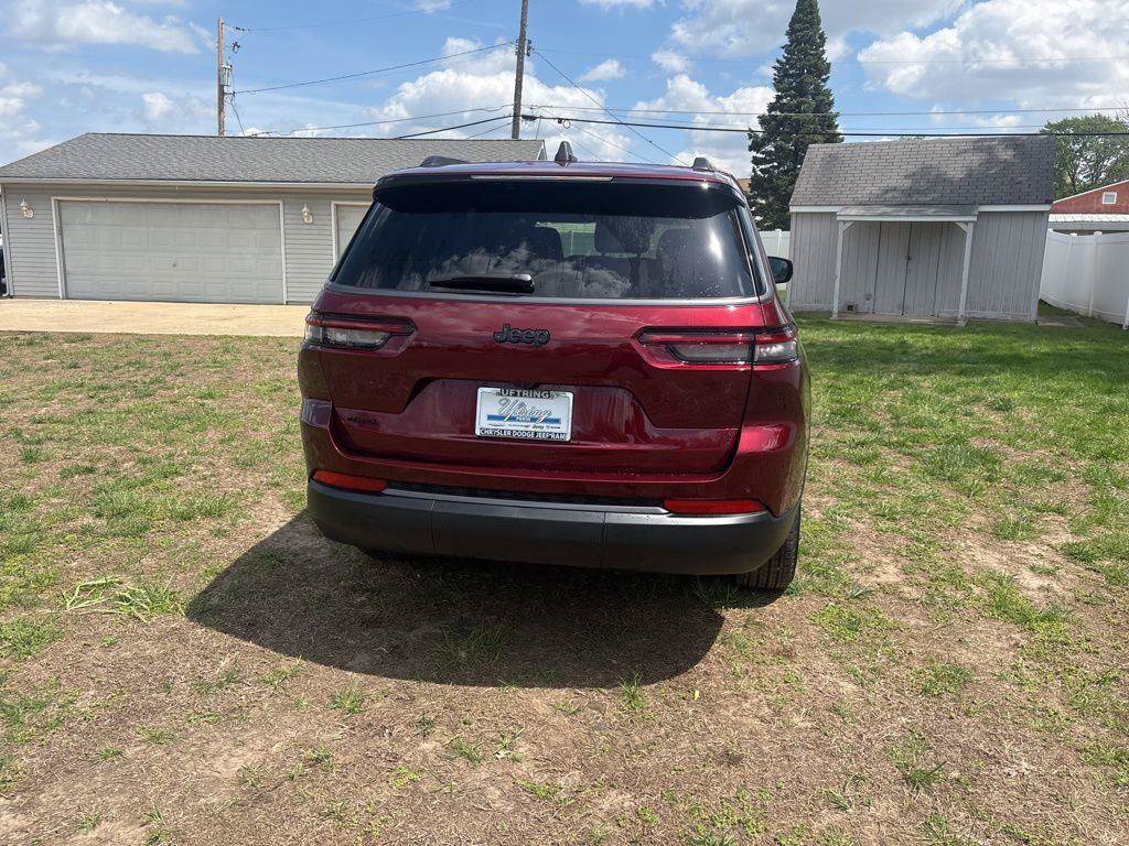 New 2026 Jeep Grand Cherokee L 4WD image 7