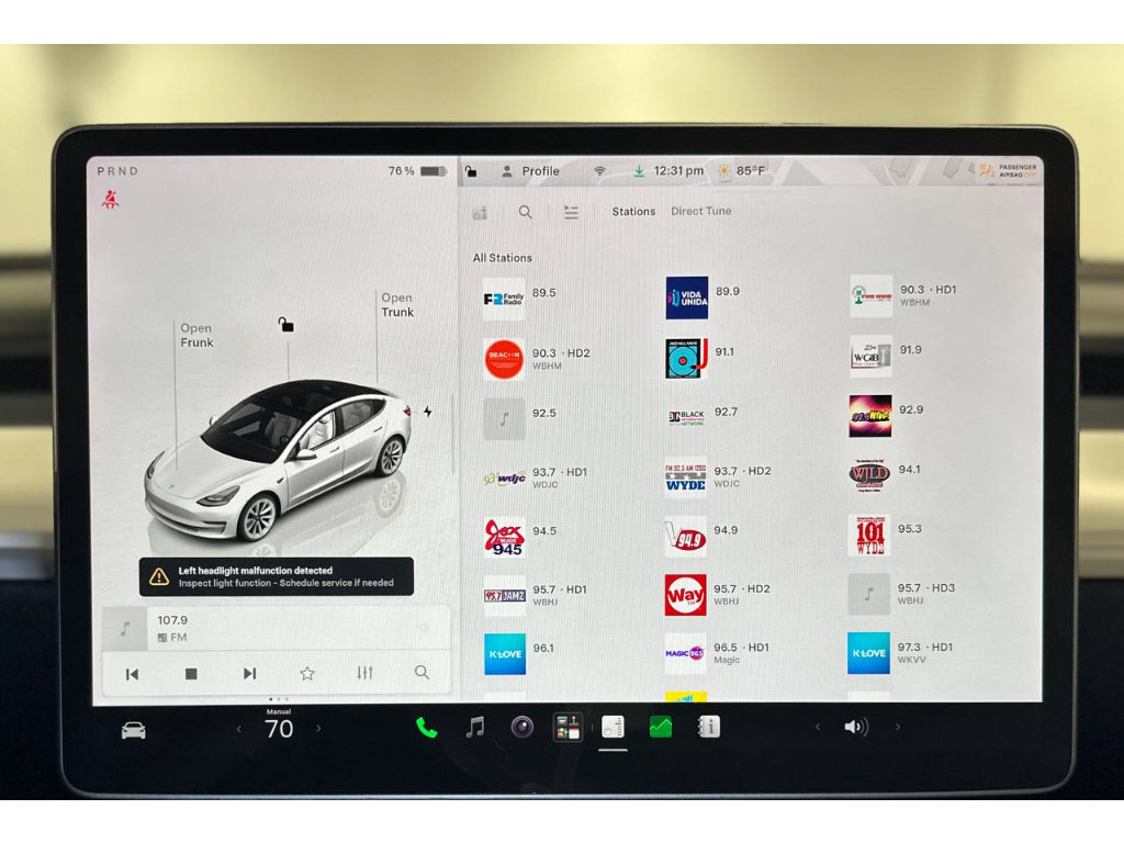 Used 2023 Tesla Model 3 Long Range AWD/4WD image 29