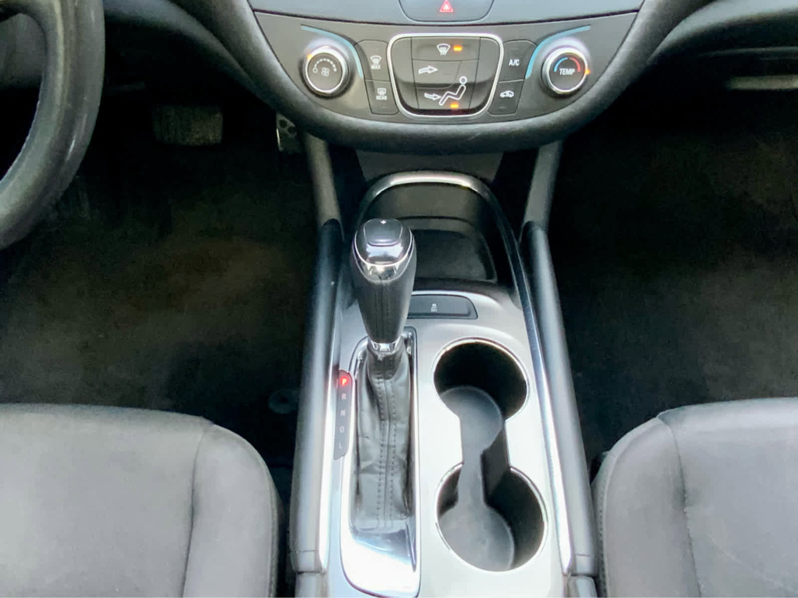 Used 2018 Chevrolet Malibu LT image 45