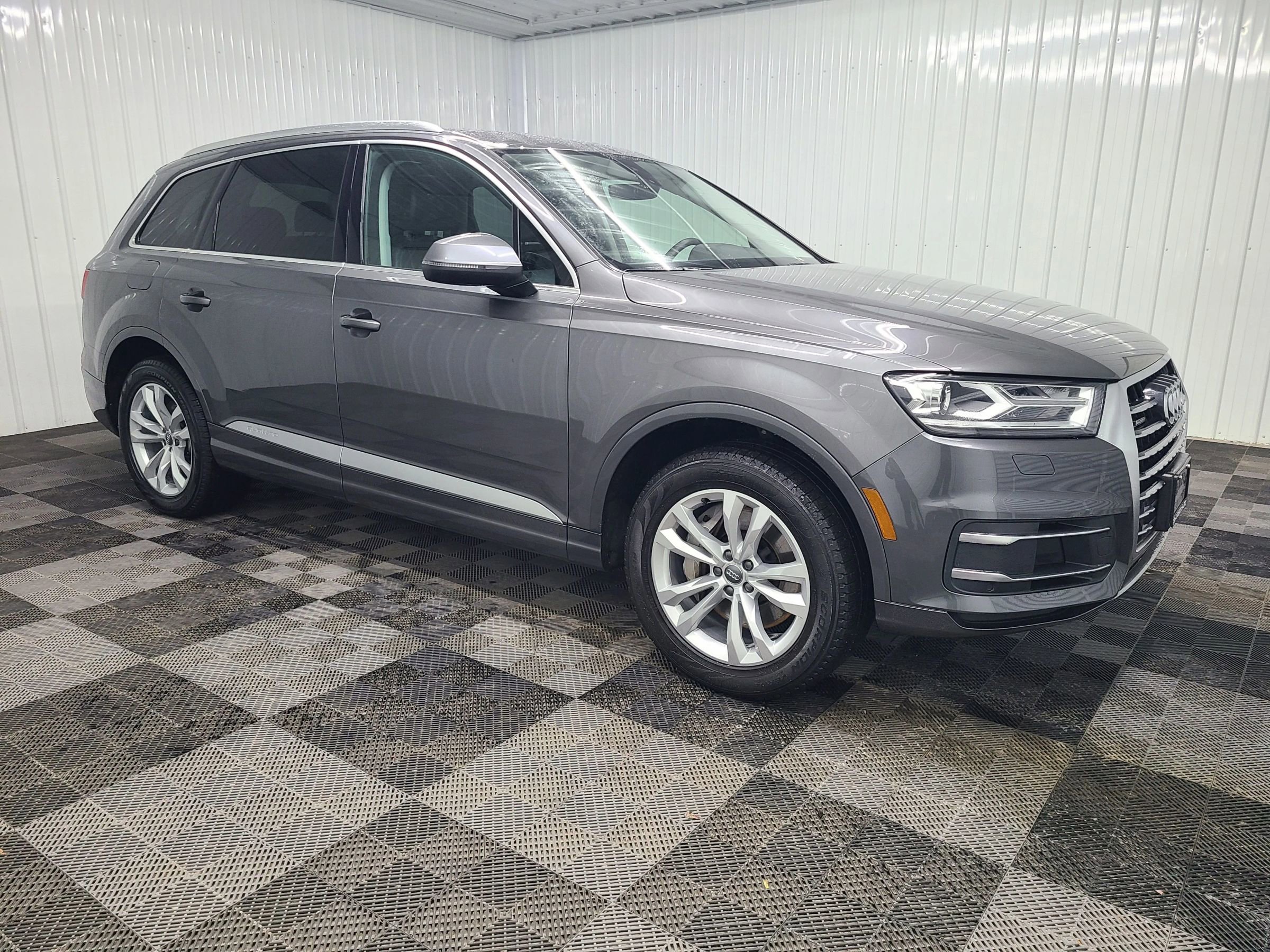 Used 2019 Audi Q7 2.0T Premium w/ Convenience Package