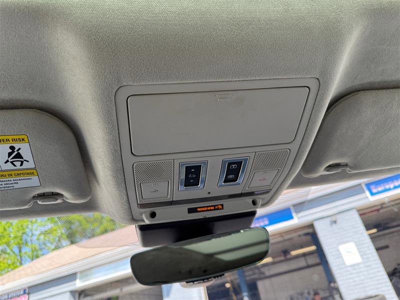 Used 2020 Jaguar F-PACE Prestige image 38