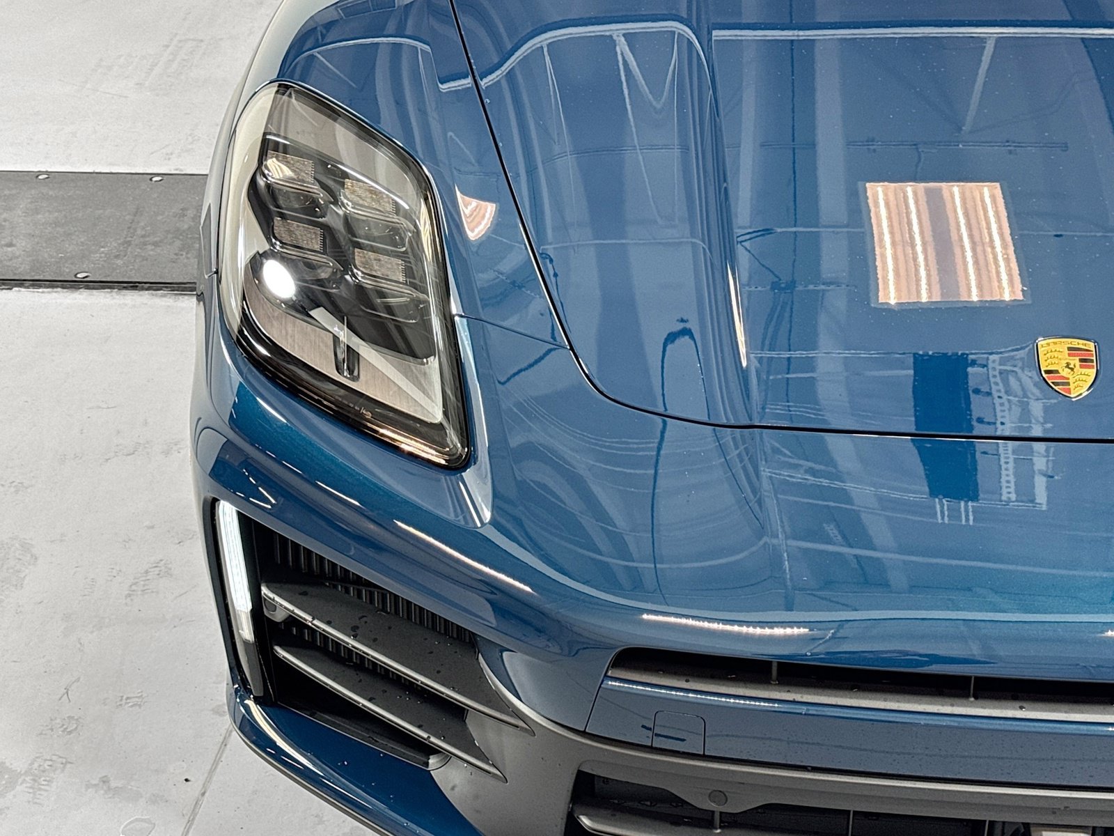 New 2026 Porsche Panamera 4 AWD/4WD image 27