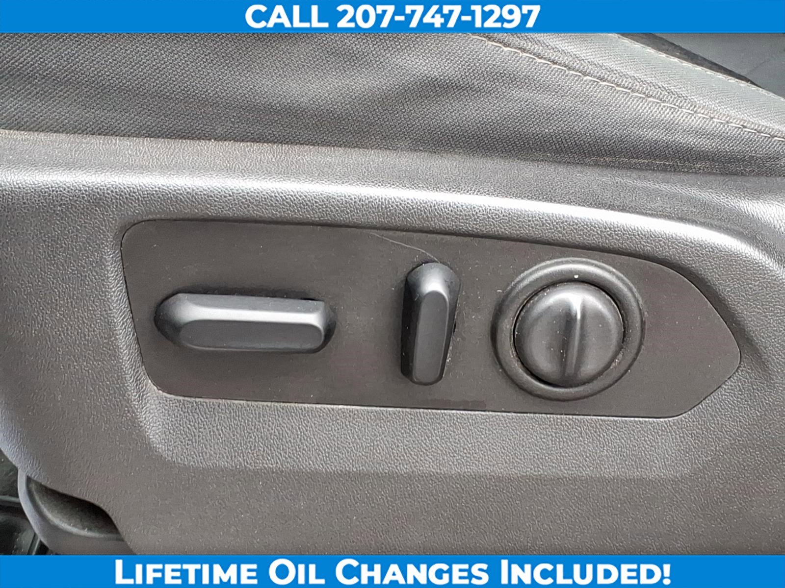 Used 2019 Chevrolet Silverado 1500 LT w/ All-Star Edition image 11