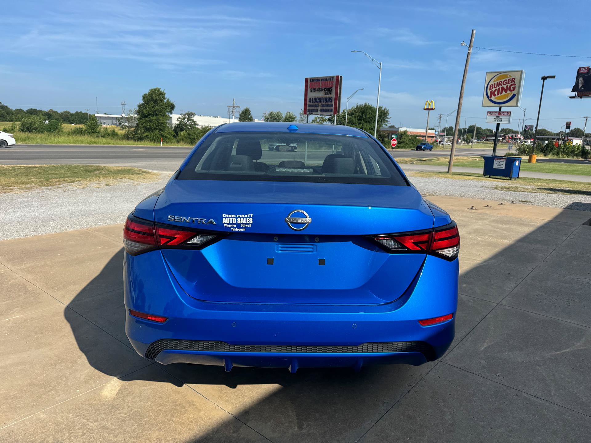 Used 2025 Nissan Sentra SV FWD image 5