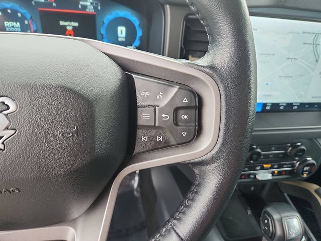 Certified 2025 Ford Bronco Badlands AWD/4WD image 17