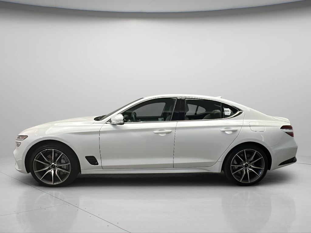 Certified 2025 Genesis G70 2.5T AWD/4WD image 2